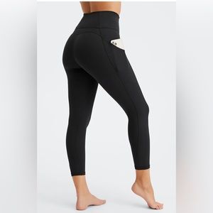 NWT Fabletics Oasis PureLuxe High-Waisted Capri